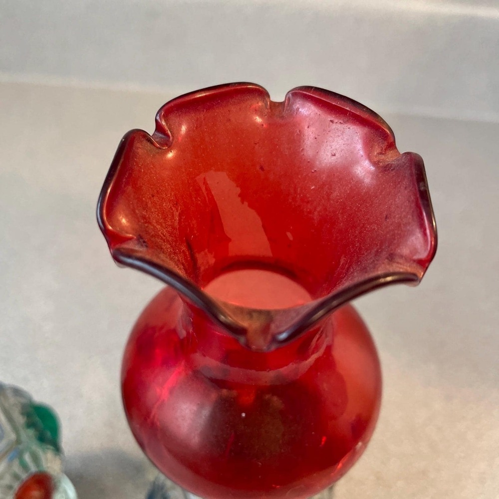 Pair of Vintage Mini Glass Oil Lamps Red Cranberry Chimney Hand Painted Pair - Picture 4 of 13